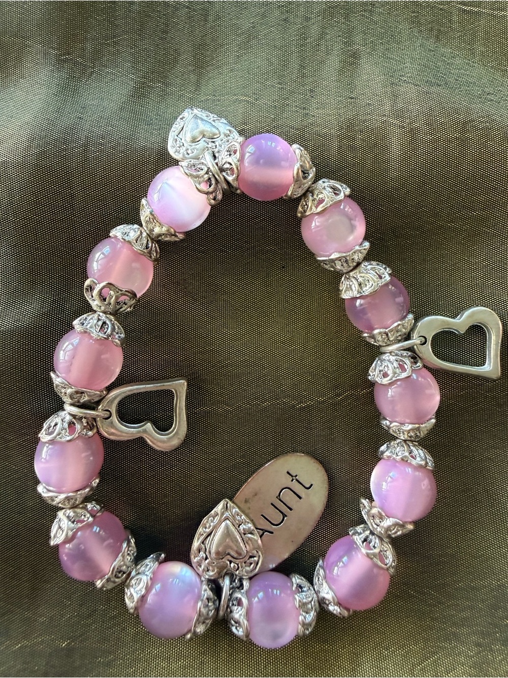 Aunt Pink Beaded Heart Charm Bracelet - Picture 2 of 3